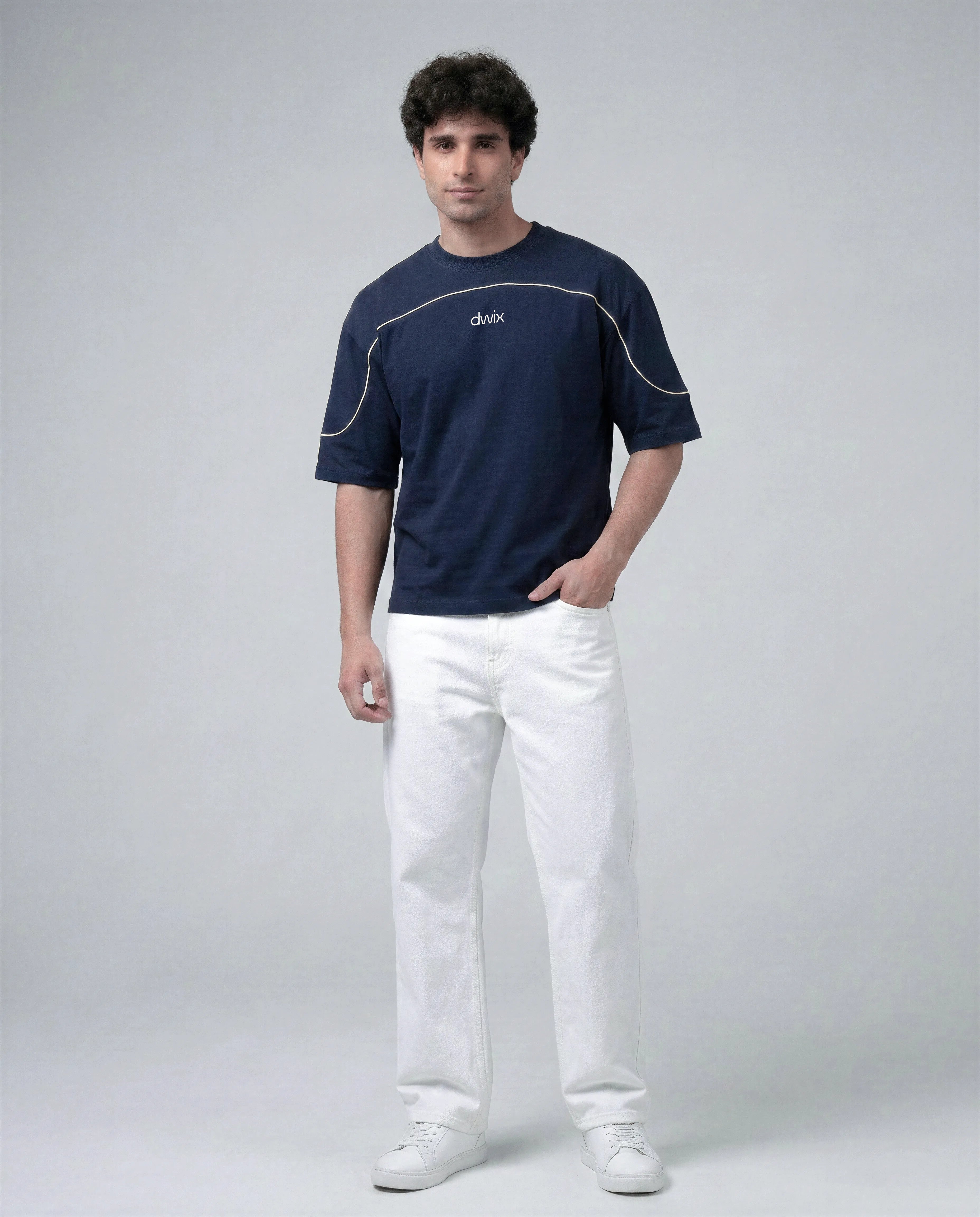 Boxy Fit Piping T-shirt